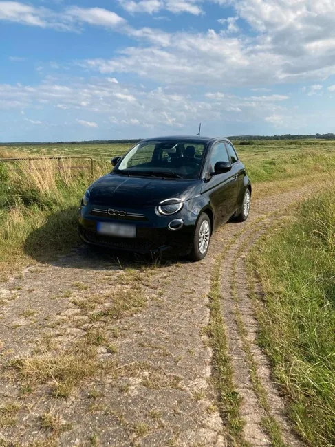 Fiat 500e Limousine 23,8 kWh