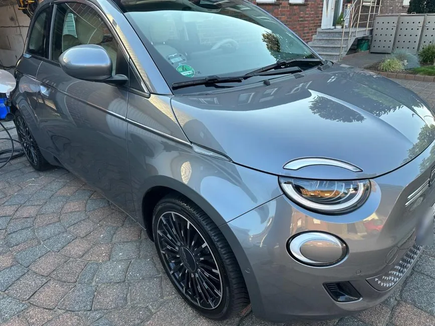 Fiat 500e "la Prima"  42 kWh